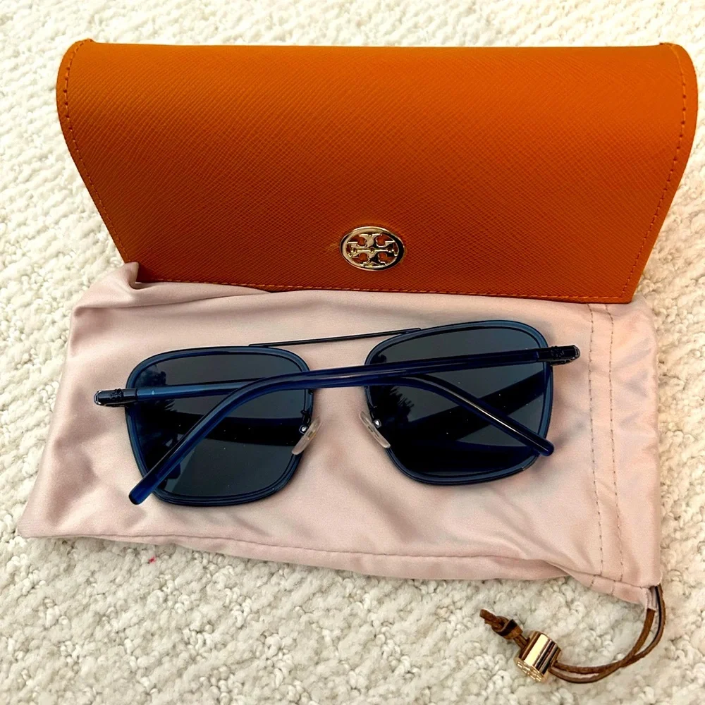 Tory Burch Navy Blue Sunglasses NEW